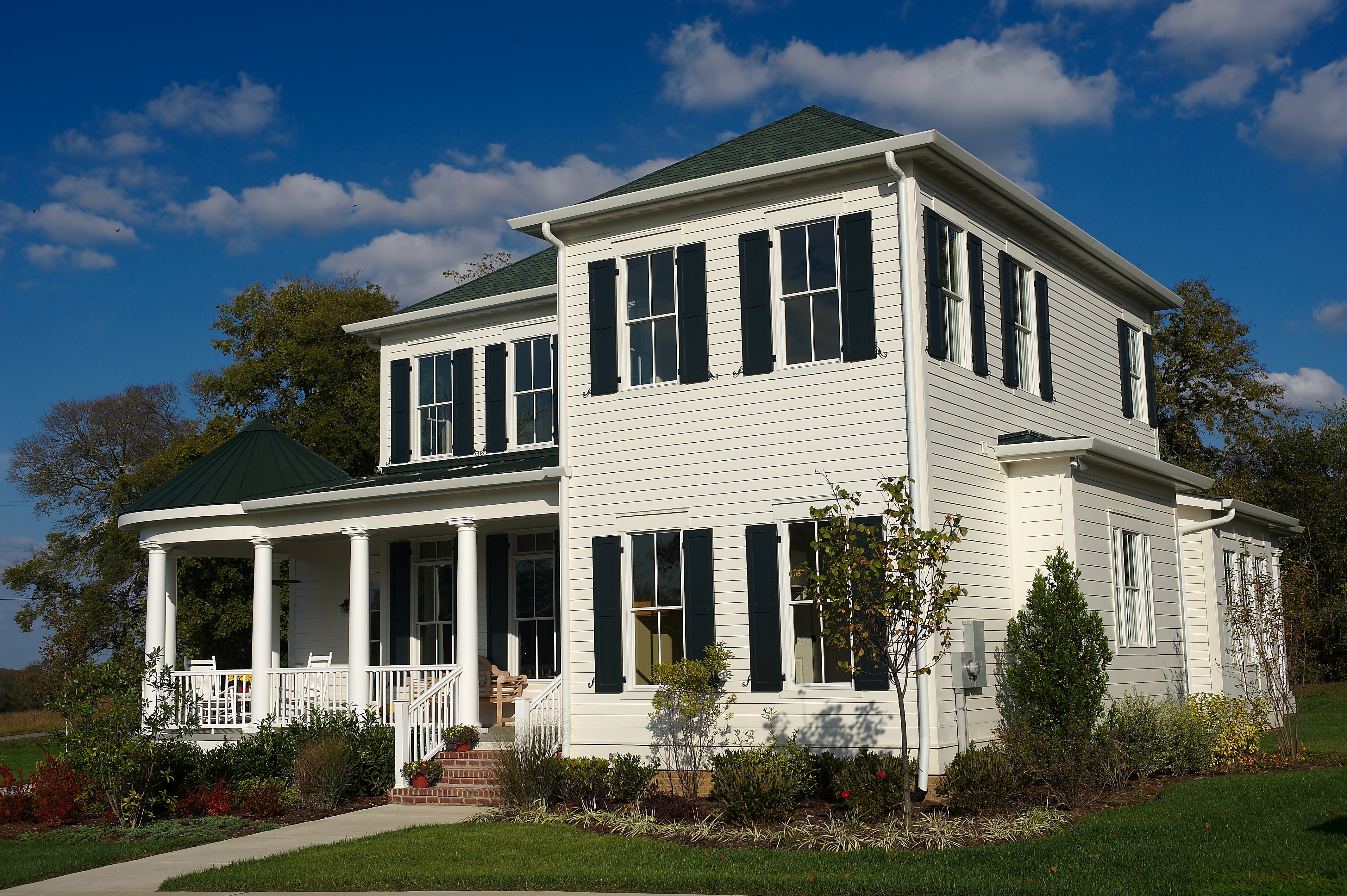 LP SmartSide Trim & Siding Traditional Home